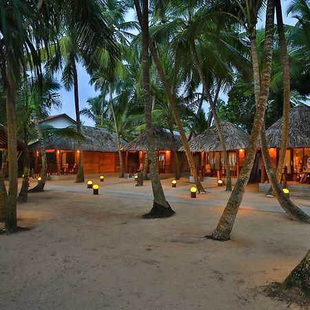Thejan Beach Cabanas Bentota Exterior foto
