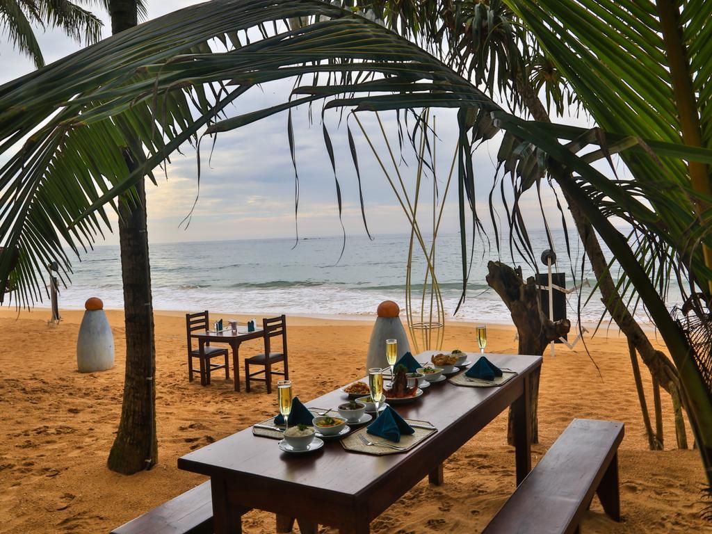 Thejan Beach Cabanas Bentota Exterior foto