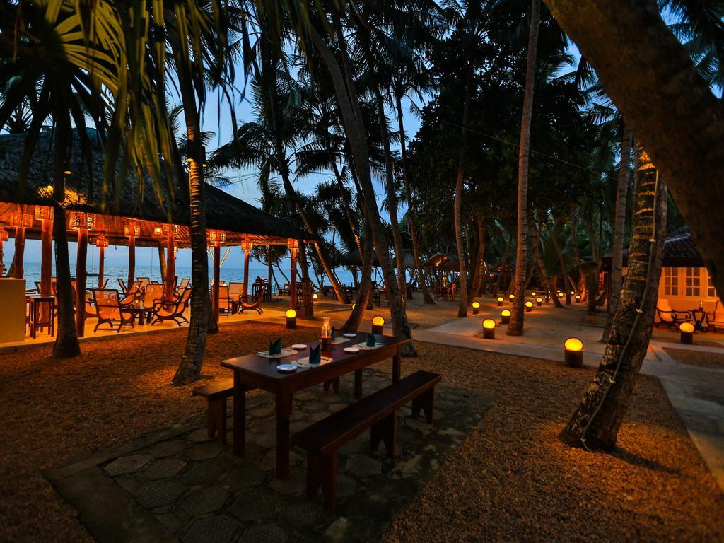 Thejan Beach Cabanas Bentota Exterior foto