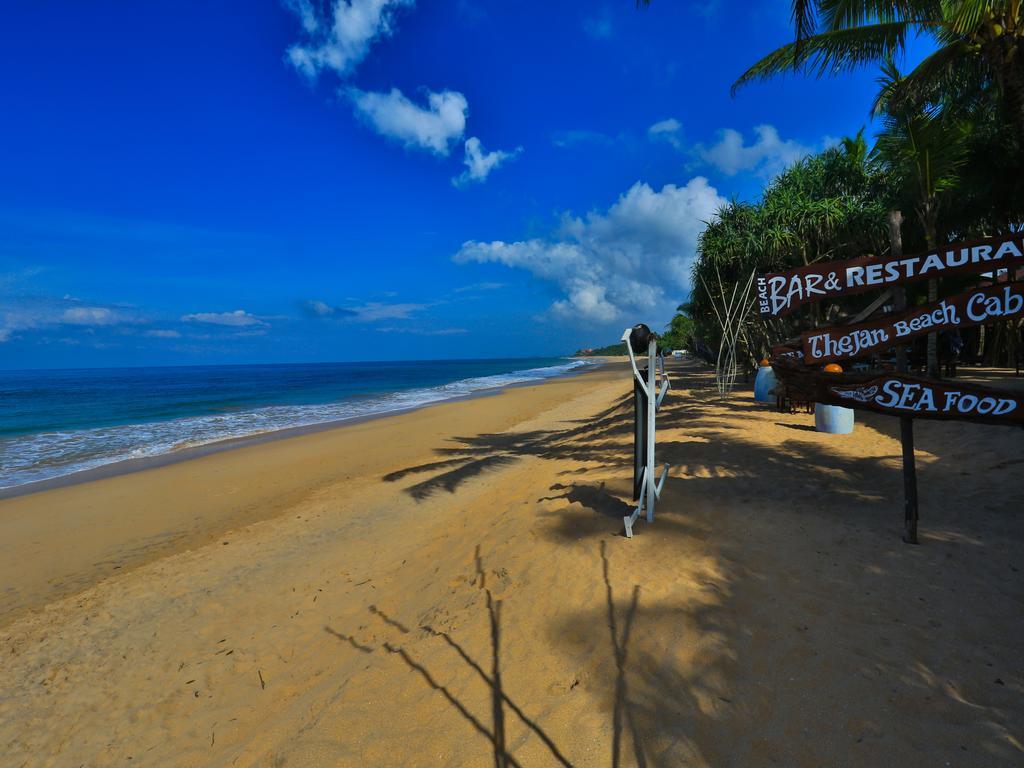 Thejan Beach Cabanas Bentota Exterior foto