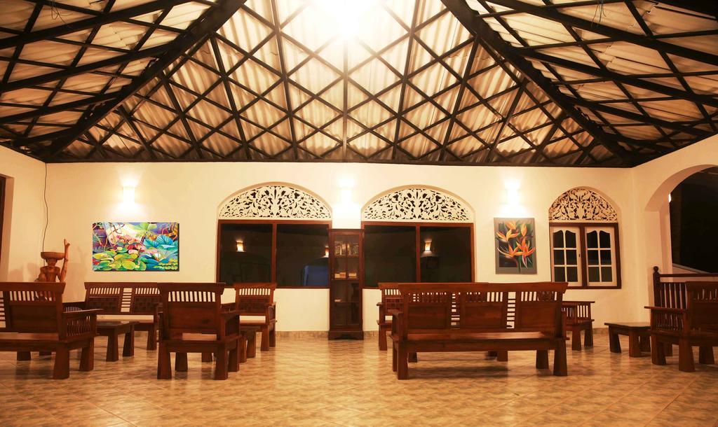 Thejan Beach Cabanas Bentota Exterior foto