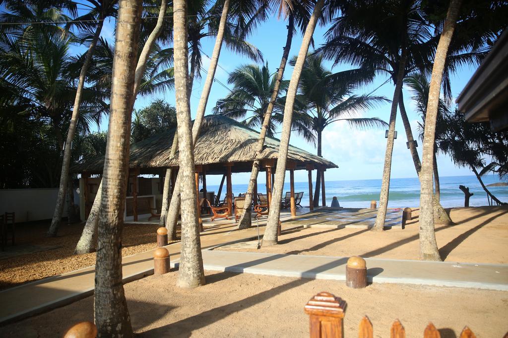Thejan Beach Cabanas Bentota Exterior foto